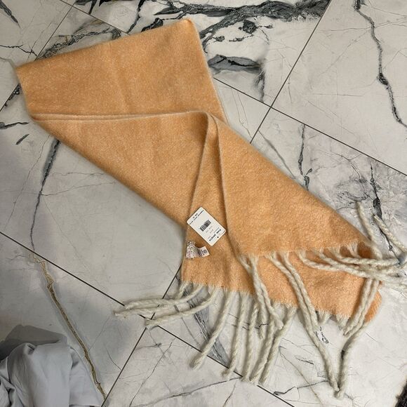 NEW Free People Kensington Herringbone Sherbet 🍊 Brushed Fringed Scarf Z400-3 - Picture 3 of 8
